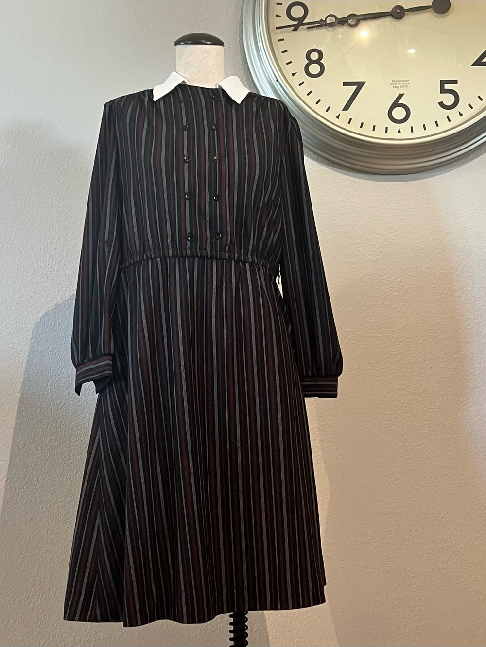 Vintage Black Striped Long-Sleeve Dress with White Collar